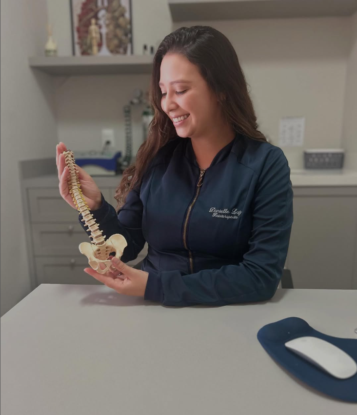 Dra. Danielle Luz - Fisioterapeuta especialista em Osteopatia em Itajaí e Balneário Camboriú, Pilates Terapêutico e Terapias Manuais na Praia Brava